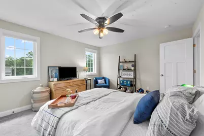 10 Meghan Drive, Sandown, NH 03873 - Photo 20