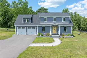 10 Meghan Dr, Sandown, NH 03873 - Photo 1