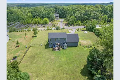10 Meghan Drive, Sandown, NH 03873 - Photo 28
