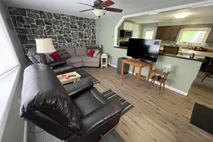 516 Old Glen Ave, Berlin, NH 03570 - Photo 8