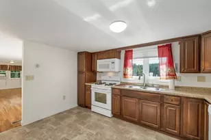 80 May St, Enfield, NH 03748 - Photo 26