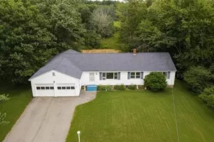 200 Newington Rd, Greenland, NH 03840 - Photo 2