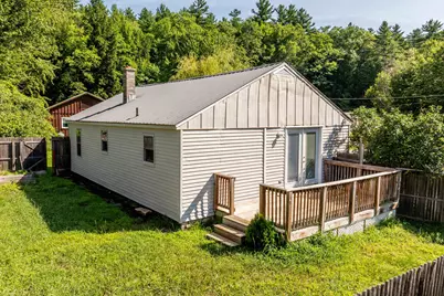 10 Swan Street, Newport, NH 03782 - Photo 4