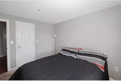 910 Elmwood Drive, Hudson, NH 03051 - Photo 22