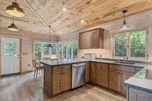 38 Lakeside Dr, Milton, NH 03851 - Photo 10