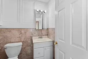 331 Blucher St, Manchester, NH 03102 - Photo 14