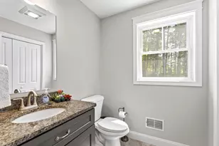 26 Swamp Rd, Epsom, NH 03234 - Photo 14