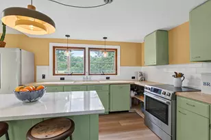 7 Wilbrod Ave, Dover, NH 03820 - Photo 6