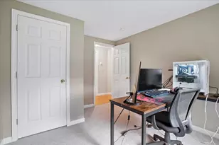329 Whittier Dr, Fremont, NH 03044 - Photo 20