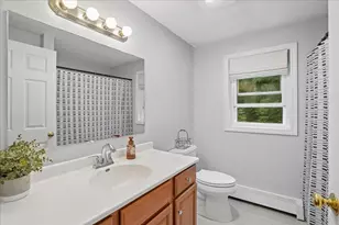 329 Whittier Dr, Fremont, NH 03044 - Photo 24