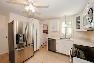 1347 Candia Road, Manchester, NH 03109 - Photo 14