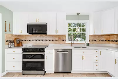 49 Hampton Falls Road, Exeter, NH 03833 - Photo 2