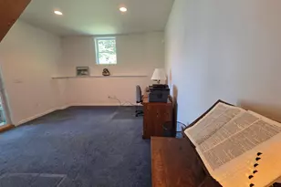 70 Hawley Dr, Enfield, NH 03748 - Photo 32