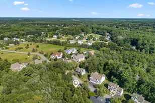 10 Cortland Ave, Stratham, NH 03885 - Photo 10