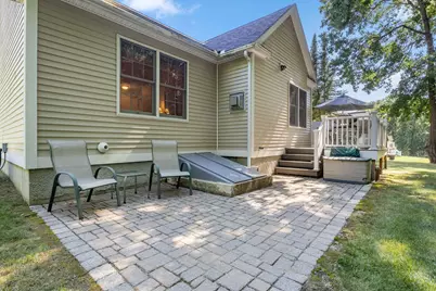 10 Cortland Avenue, Stratham, NH 03885 - Photo 8