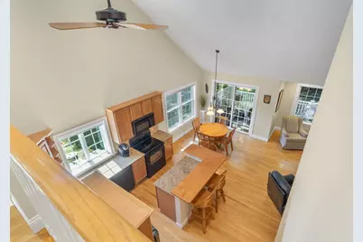 10 Cortland Avenue, Stratham, NH 03885 - Photo 28