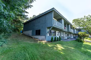 28 Chandler Ave, Plaistow, NH 03865 - Photo 20