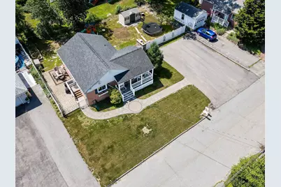 15 Irving Street, Salem, NH 03079 - Photo 34