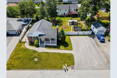 15 Irving Street, Salem, NH 03079 - Photo 2