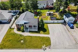 15 Irving St, Salem, NH 03079 - Photo 2