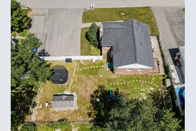 15 Irving Street, Salem, NH 03079 - Photo 32