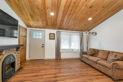 28 Mount Vernon Street, Farmington, NH 03835 - Photo 8
