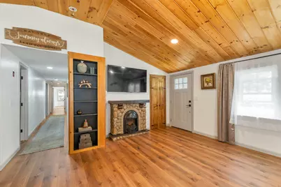 28 Mount Vernon Street, Farmington, NH 03835 - Photo 10