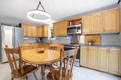 127A  Green Road, Raymond, NH 03077 - Photo 8