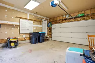 127A Green Rd, Raymond, NH 03077 - Photo 36