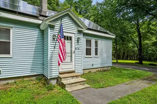 94 Old Amherst Rd, Mont Vernon, NH 03057 - Photo 2