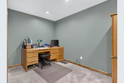8 Seasons Lane, Londonderry, NH 03053 - Photo 22