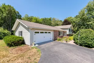 4 Fairway Heights Rd, Center Harbor, NH 03226 - Photo 36