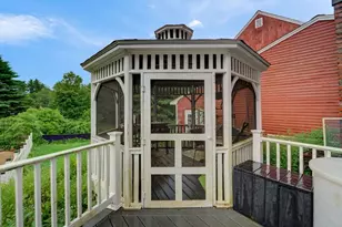 349 Main St, Hampstead, NH 03841 - Photo 16