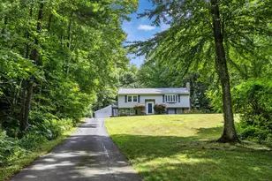 6 Sybil Ln, Litchfield, NH 03052 - Photo 2