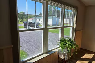 15 Cedar St, Colebrook, NH 03576 - Photo 10