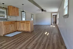 15 Cedar St, Colebrook, NH 03576 - Photo 6