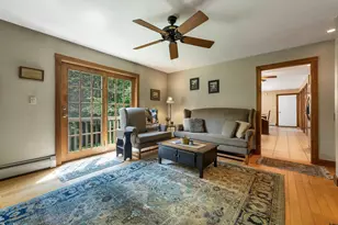 35 Moose Point Dr, Dunbarton, NH 03046 - Photo 18