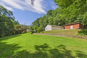 10 Beruk Hill Rd, Hinsdale, NH 03451 - Photo 30