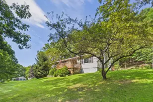 10 Beruk Hill Rd, Hinsdale, NH 03451 - Photo 32
