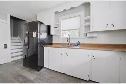 16 Cherry Avenue, Manchester, NH 03103 - Photo 22