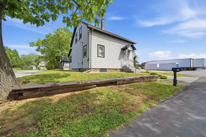 16 Cherry Avenue, Manchester, NH 03103 - Photo 10