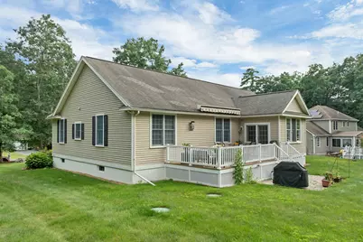 112 Pinecrest Road, Litchfield, NH 03052 - Photo 38