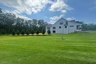 35 Signature Cir, Exeter, NH 03833 - Photo 2