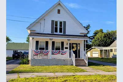 18 Pleasant Street, Lancaster, NH 03584 - Photo 2