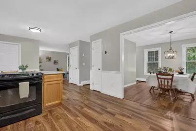96 Lindsey Way, Goffstown, NH 03045 - Photo 6