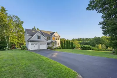 40 Seavey Drive, Auburn, NH 03032 - Photo 4