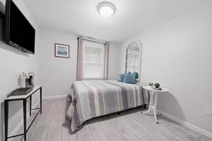 10 Oliver St, Haverhill, MA 01832 - Photo 12