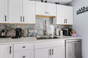 61 Dicandra Dr, Bow, NH 03304 - Photo 10