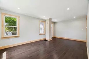 489 Campbell St, Hartford, VT 05001 - Photo 24