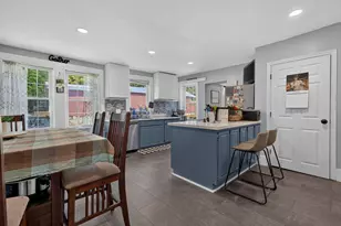7 Island St, Wilton, NH 03086 - Photo 2
